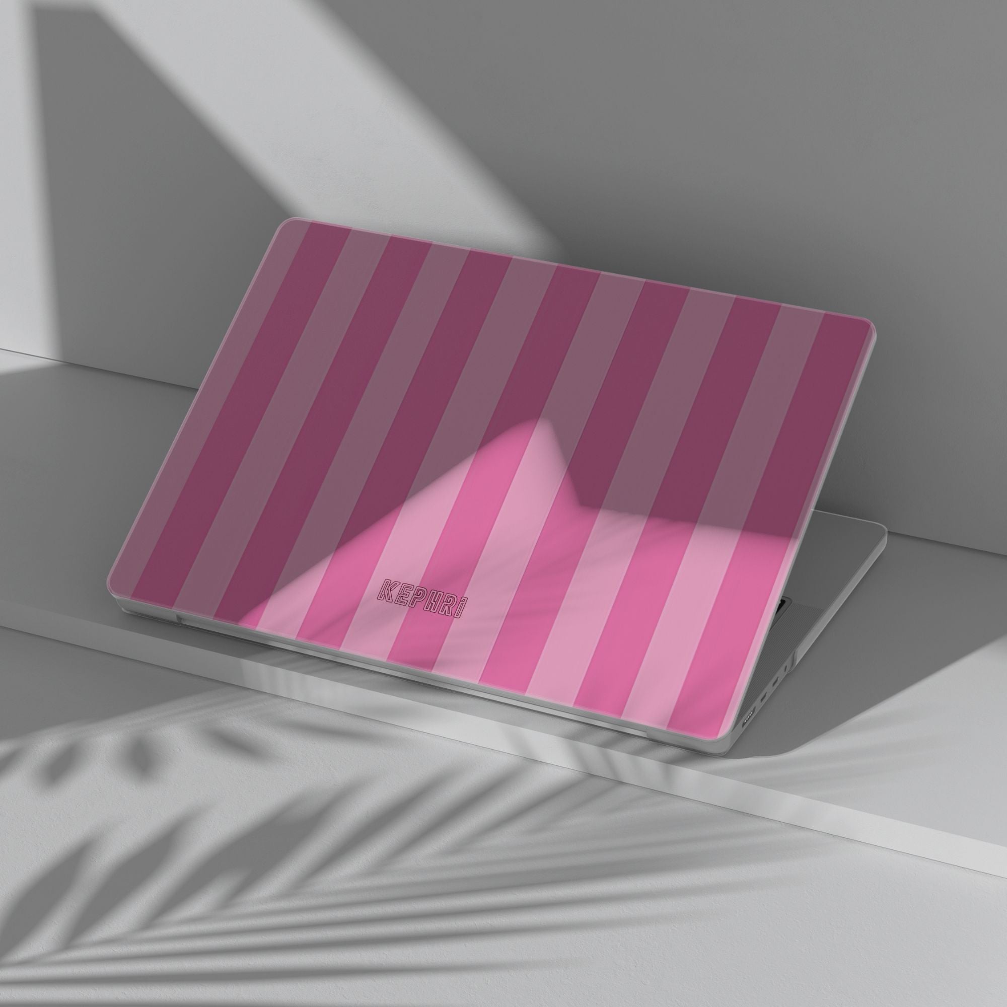 Victoria Macbook Case